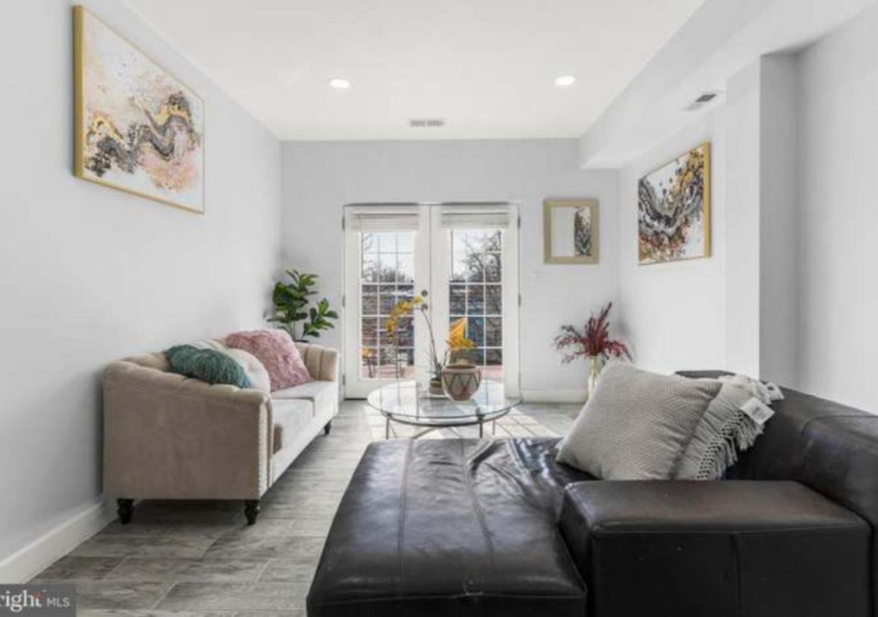 Luxurious 3 Bedroom Apt With A Beautiful Balcony Washington Exterior photo
